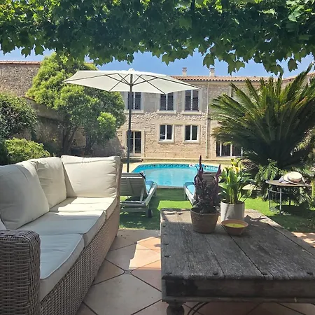 Vigneronne Centre Avec Piscine