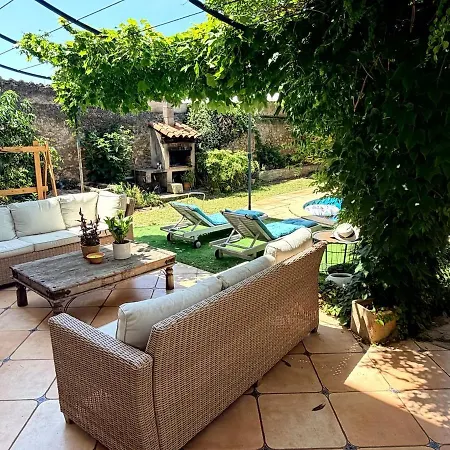 Villa Vigneronne Centre Avec Piscine